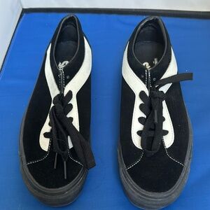 Vans ultraCush women’s size 8.5/men’s size 7.0